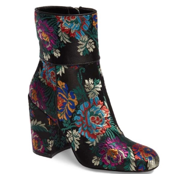 steve madden floral boots